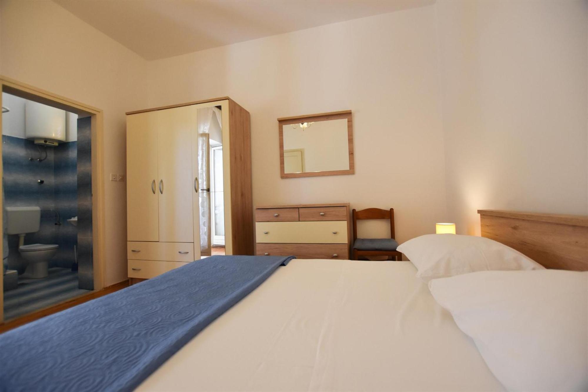 Apartments And Rooms Jakov Primošten Pokoj fotografie
